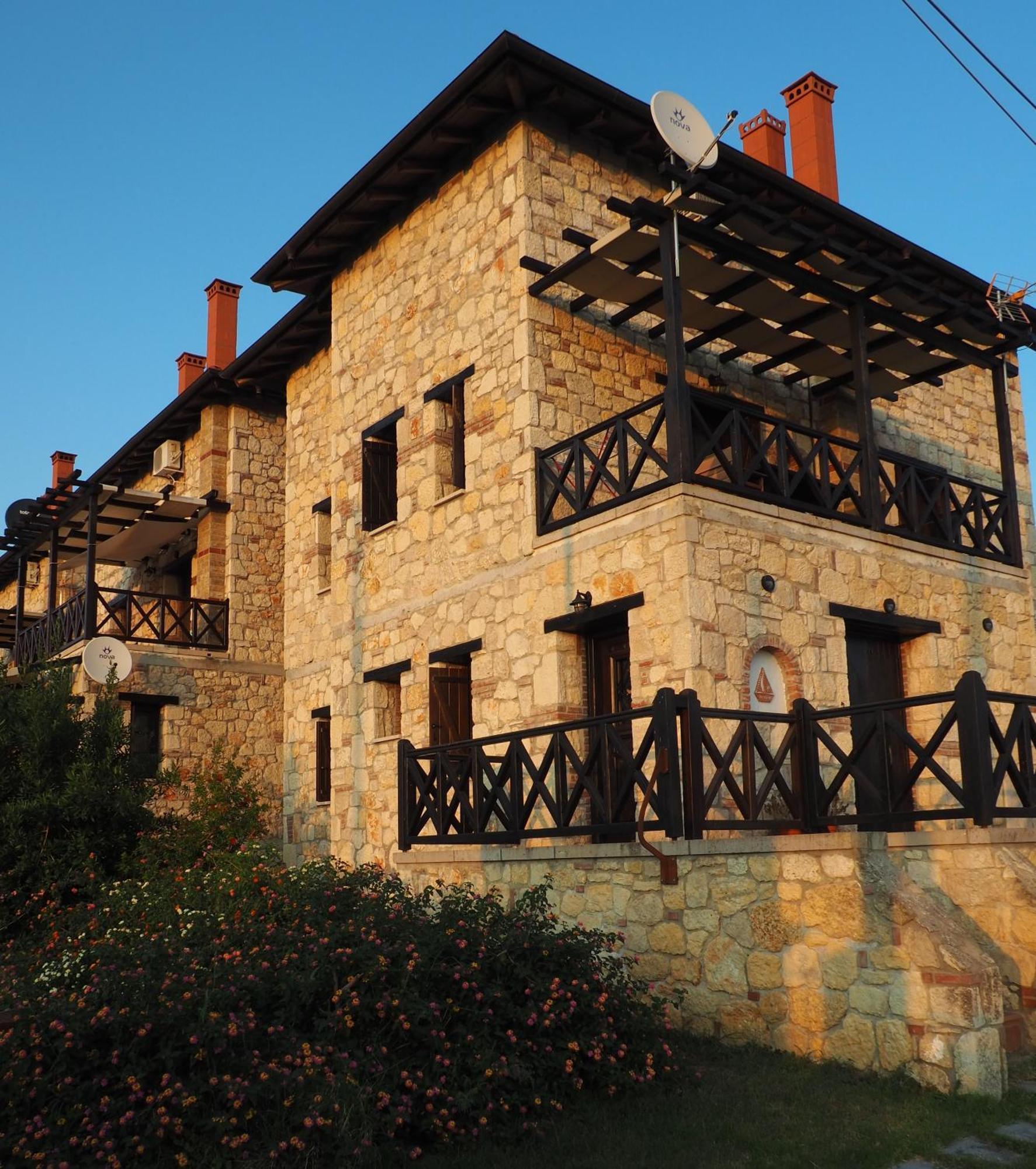 Halkidiki Luxurious Stonehouses ซากูเดีย ภายนอก รูปภาพ