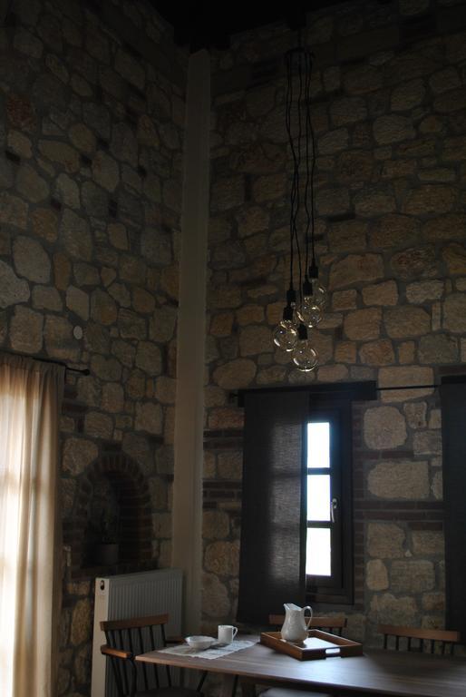 Halkidiki Luxurious Stonehouses ซากูเดีย ภายนอก รูปภาพ