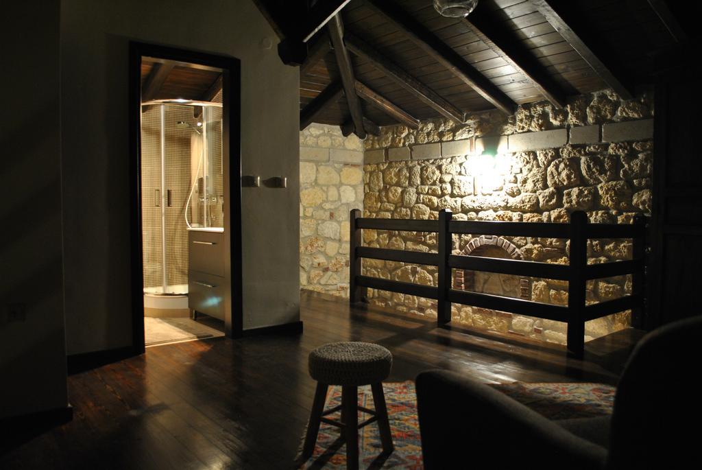 Halkidiki Luxurious Stonehouses ซากูเดีย ภายนอก รูปภาพ
